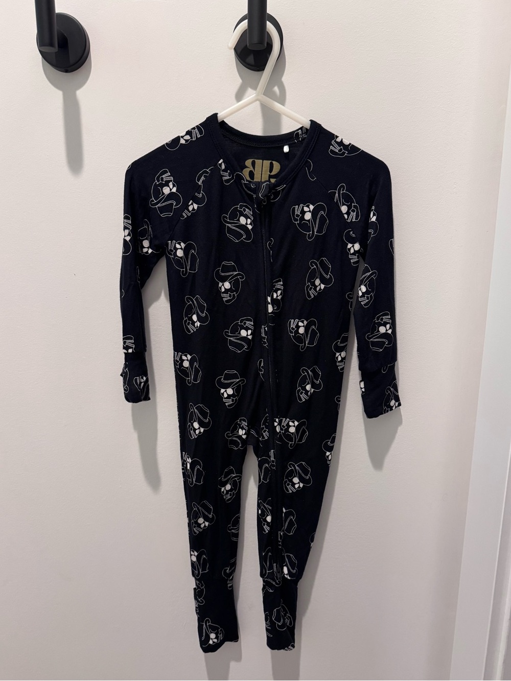 Discontinued Brixton Phoenix ‘Rolling Stone’ Black Zippered Romper — 6-12 Months